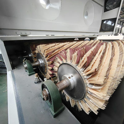 Four Roller Furniture Board Polishing Machine with 1600 KG Weight and Easy Operation