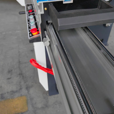 Precision Panel Sliding Table Cutting Saw for Industrial Woodworking 45 90 Degree
