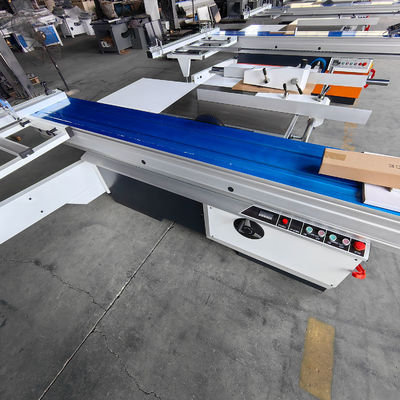 Precision Panel Sliding Table Cutting Saw for Industrial Woodworking 45 90 Degree