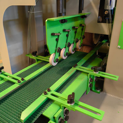 Solid Wood Board Belt Sanding Four-Side Sanding Machine Easy to Operate Thickness 10-120mm