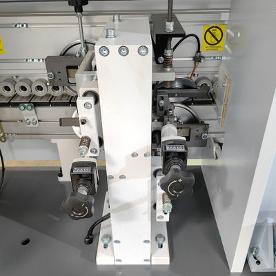 Min.80mm Panel Width Woodworking Automatic Edge Banding Machine with Pre Milling PM50F