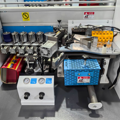 8 Functions Auto Edge Banding Machine for 0.4-3mm Edge Thickness and 0.6Mpa Pressure