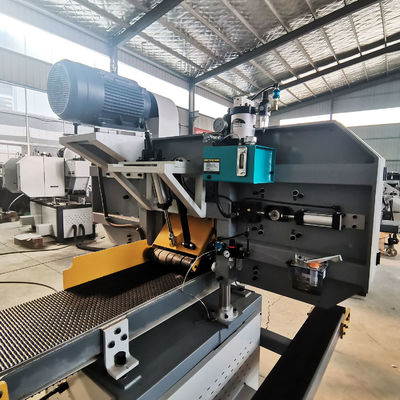 Hydraulic Horizontal Band Sawmill Automatic Wood Cutting Machine 2450*2000*1850mm