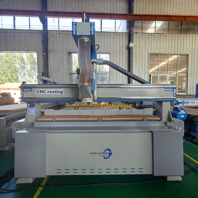 Fully Automatic Woodworking Cutting Machine Panel Furniture Carving Machine PK2040 ATC