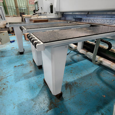 Automatic Electronic Woodworking Machine CNC Beam Saw for Solid Wood Board Cutting