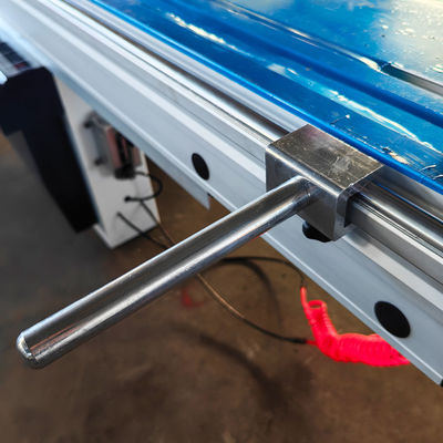 Manufacturing Plant Wood Cutting CNC Sliding Panel Saw CNC-6132 with Horizontal Style
