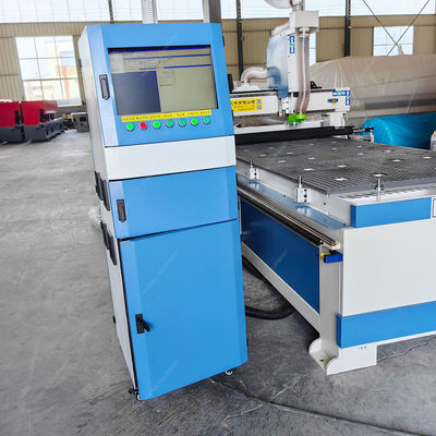 Single Spindle Woodworking Carving Engraving CNC Router Machine with 1300mm Travel