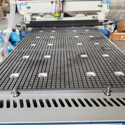 4 Axis MDF Wood Cutting CNC Router 1325 with 2500mm Travel Y Axis and CNC Control