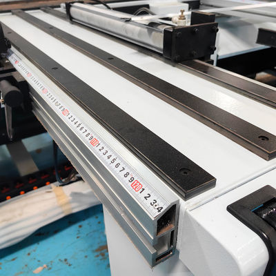 Precision Reciprocating Beam Saw for Acrylic Sheet and Floor Board Precision Cutting