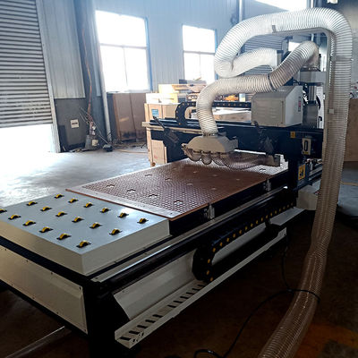 Max. Working Speed 25000mm/min 1300×2500mm Working Table Size Woodworking CNC Router