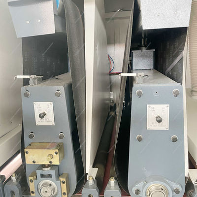 3000 KG R-R 630 1000 1300 Automatic Metal Sanding Machine for Rust and Oxide Skin Removal