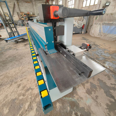 Fully Automatic Conveying End Milling Vertical Spindle Moulder for High Demand Market
