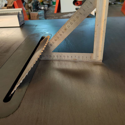45 Degree Swing Angle Circular Saw Machine for Acrylic Cutting in Woodworking Machinery