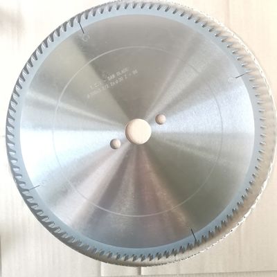 Tct Carbide Material Alloy Woodworking Circular Saw Blade for Solid Wood Cutting