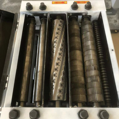 Solid Wood Thickness Pressure Planer with 4KW Main Spindle Power and Double Sided