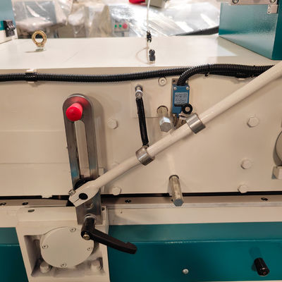 Planning Solid Wood Surface MBZ524A Dual Blade Axis Automatic Feeding Planing Machine
