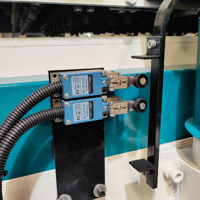 Easy to Operate Fully Automatic High Speed Feeding Planing Machine for Woodworking