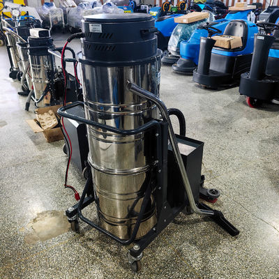 High Power Suction Vacuum Cleaner for Iron and Wood Shavings in Machinery Repair Shops