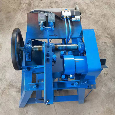 Wooden stick threading machine with customized mini wood broom stick screwing function