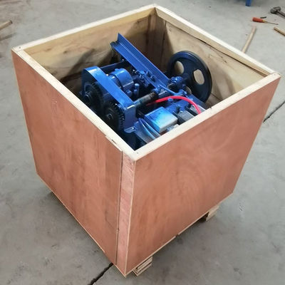 Wooden stick threading machine with customized mini wood broom stick screwing function